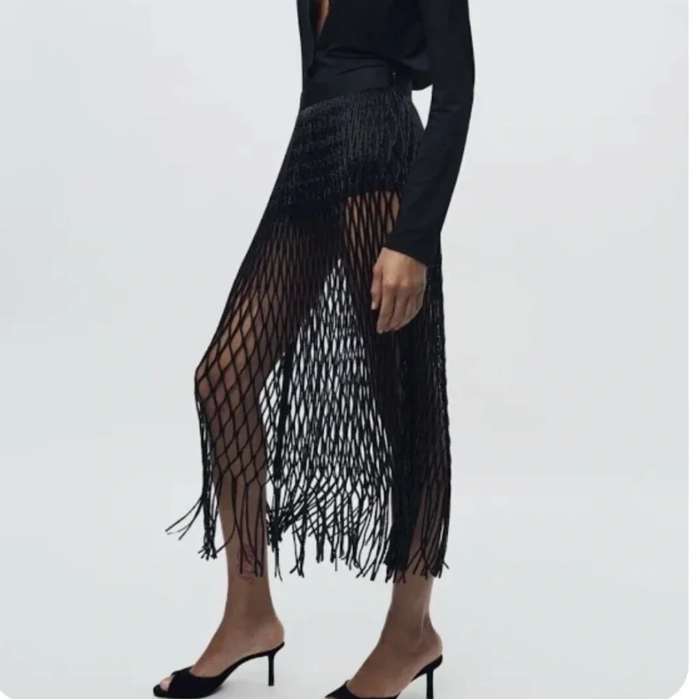 Zara beaded black skirt Limited Edition/ ZW Collection - Picture 4 of 12